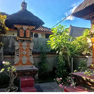 Guest house Kubu Verra Seminyak Kuta (Bali)
