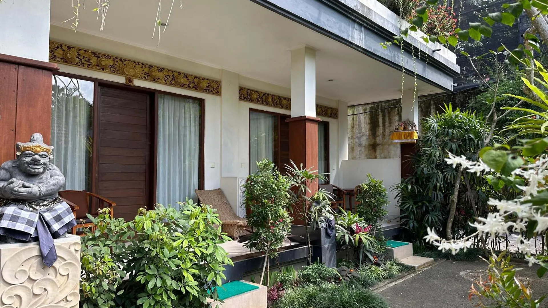 Brata Cottage Ubud Hotel